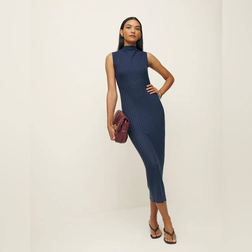 Reformation Arabella Knit dress - size small - Navy